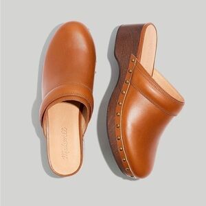 Madewell Tan Leather Studded Clogs